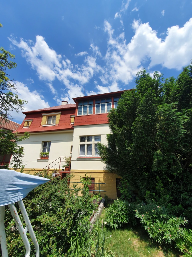 Vila Poděbrady — pohled 10